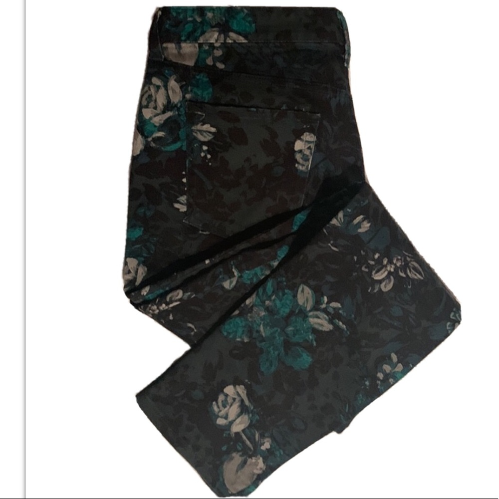 GAP Dark Green & Turquoise Floral -  Always Skinny jeans Size 8 Mid-rise